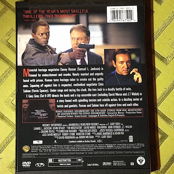 The Negotiator DVDf - Picture 2 of 4